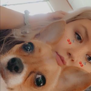 Meet your Posher, Layla